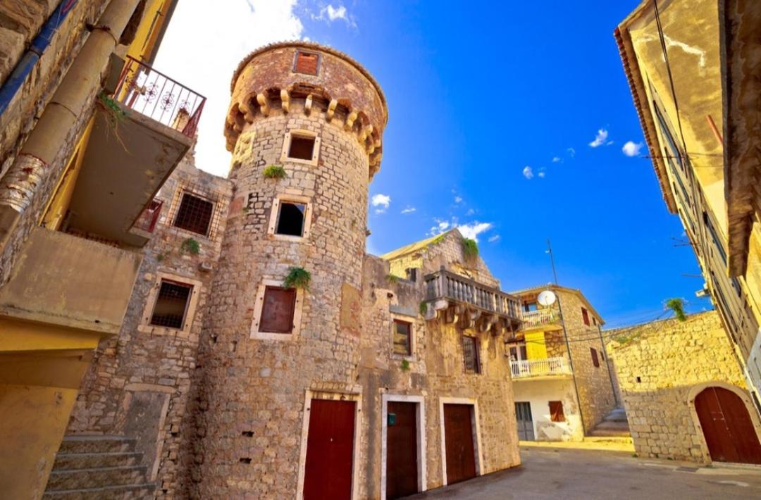 Ferienwohnung Apartman Karmen Kaštela Exterior foto