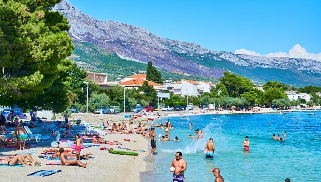 Ferienwohnung Apartman Karmen Kaštela Exterior foto